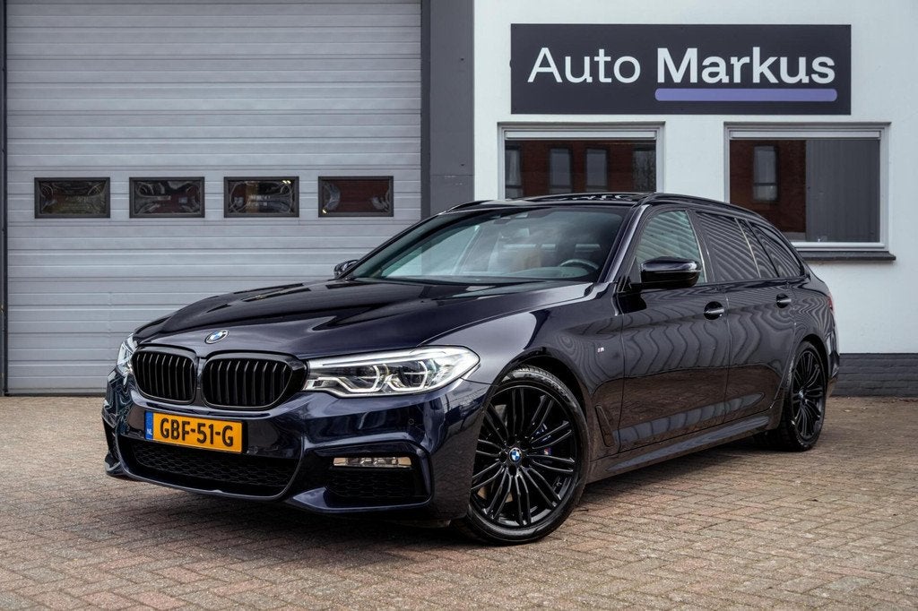 BMW 5-serie Touring 540i xDrive 3X M-Sport|Pano|Ventilatie|H, Automaat, Gebruikt, Euro 6, 2000 kg