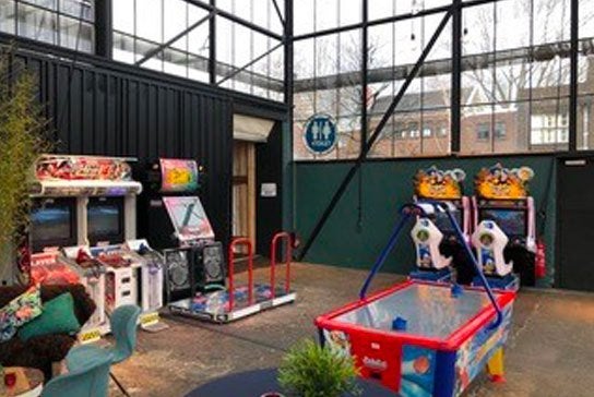 Verhuur flipperkast, airhockey en arcades, Een of twee spelers, Verzenden, Zo goed als nieuw