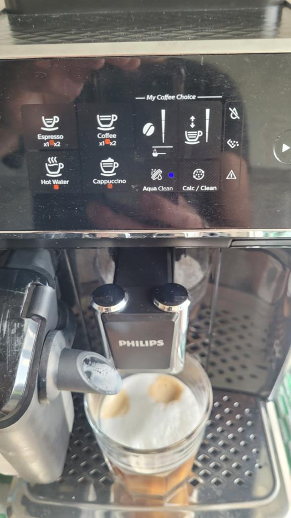 Philips EP2231/40 LatteGo Volautomatische Espressomachine, Witgoed en Apparatuur, Koffiezetapparaten, Ophalen, Espresso apparaat