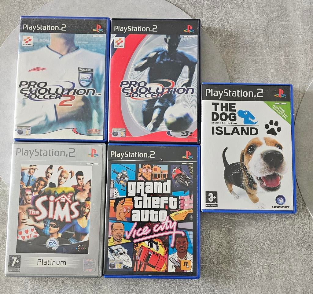 PS2 Games Set GTA Vice City + Sims + PES + Dog Island, Spelcomputers en Games, Games | Sony PlayStation 2, Ophalen, Gebruikt, Overige genres