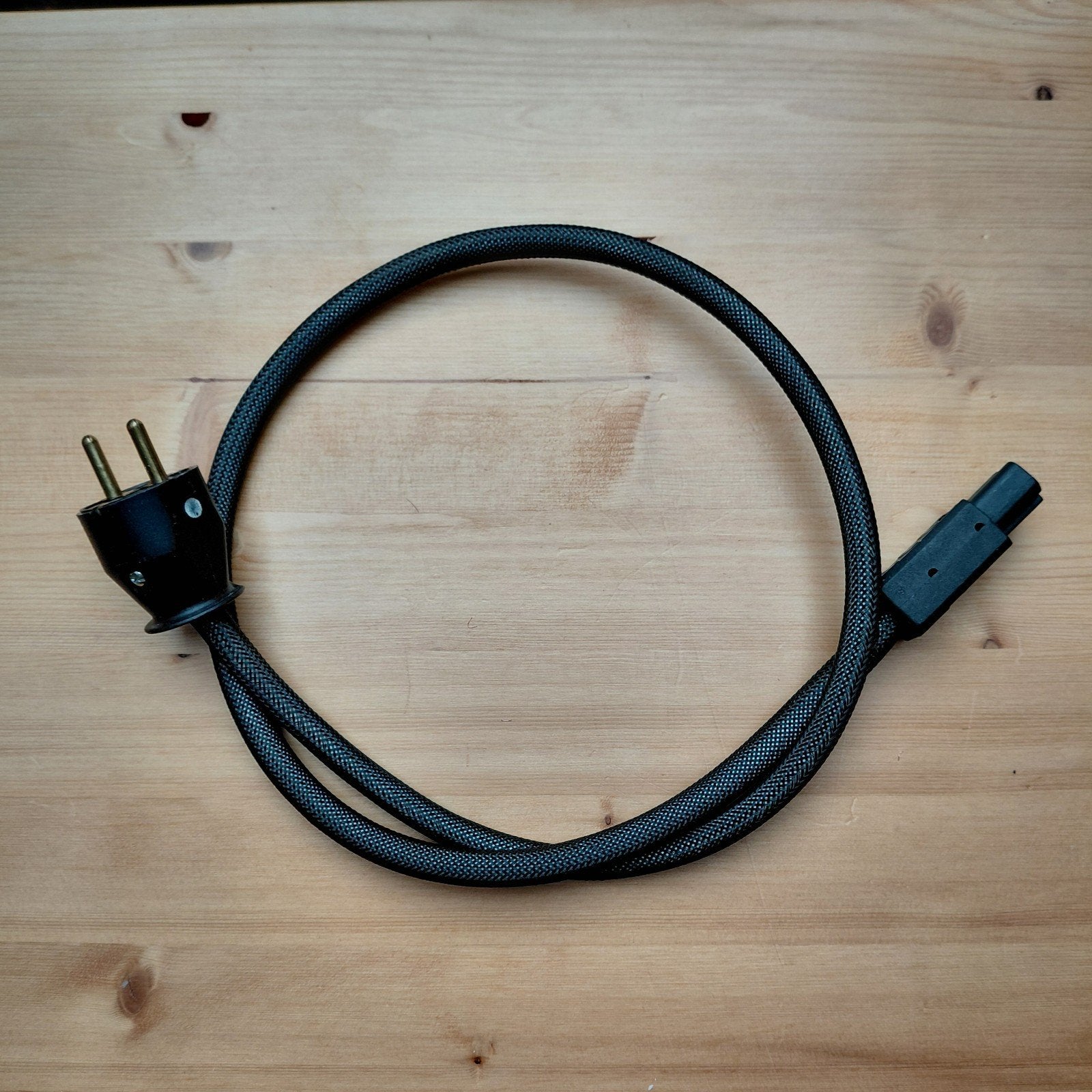 Art Speak powercord 1 metre, Ophalen of Verzenden, Gebruikt, Minder dan 2 meter, Overige kabels