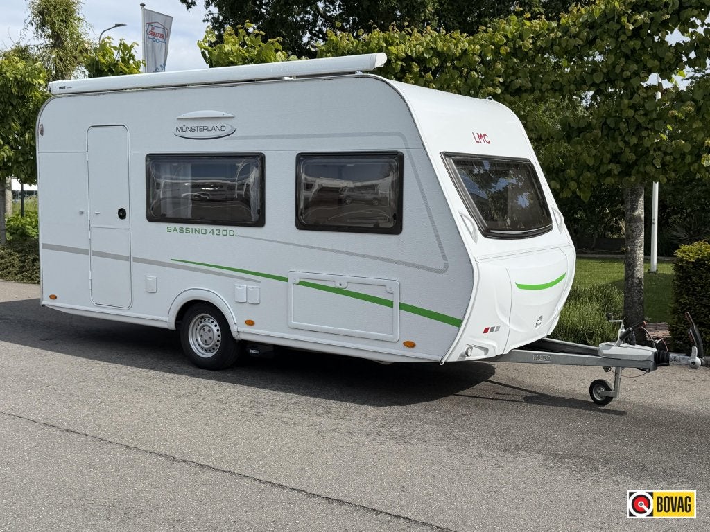 LMC Sassino 430 D Thule luifel,Enduro mover,dwars bed 2022, Overige typen, Bedrijf, Treinzit, 4 tot 5 meter