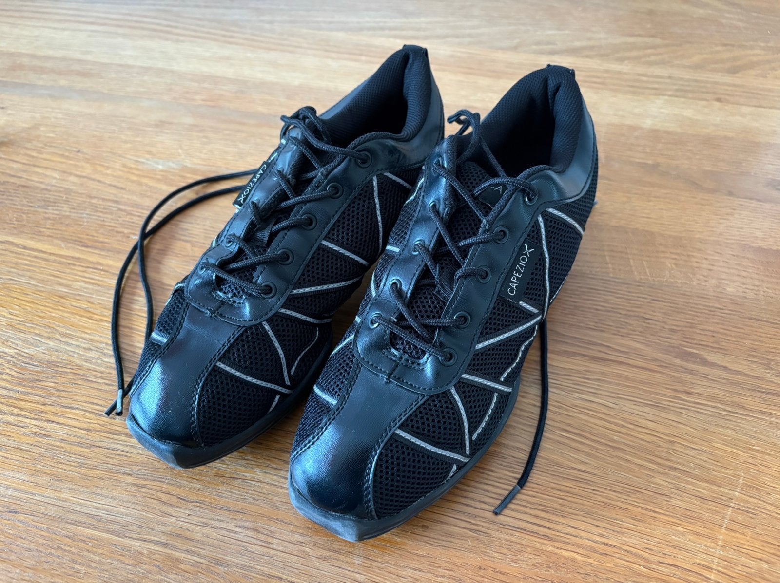 Capzio dansschoenen maat 42, Ophalen of Verzenden, Zo goed als nieuw, Schoenen