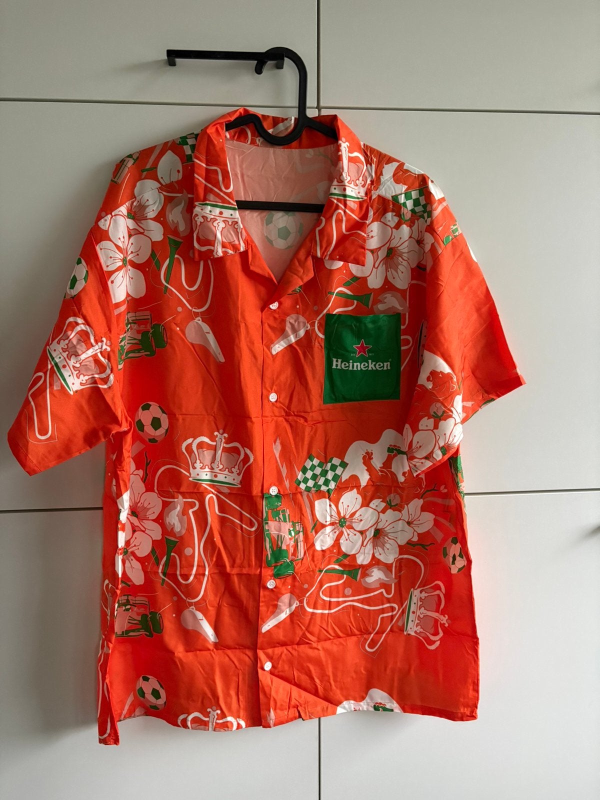 Heineken “ Wereldkampioenschap” feestblouse, Kleding | Dames, Carnavalskleding en Feestkleding, Ophalen of Verzenden, Zo goed als nieuw