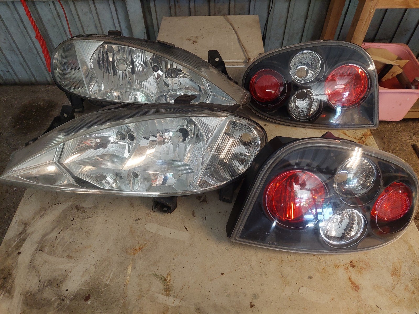 Set koplampen achter lichten Renault Megane
Type 2000, Ophalen of Verzenden, Renault