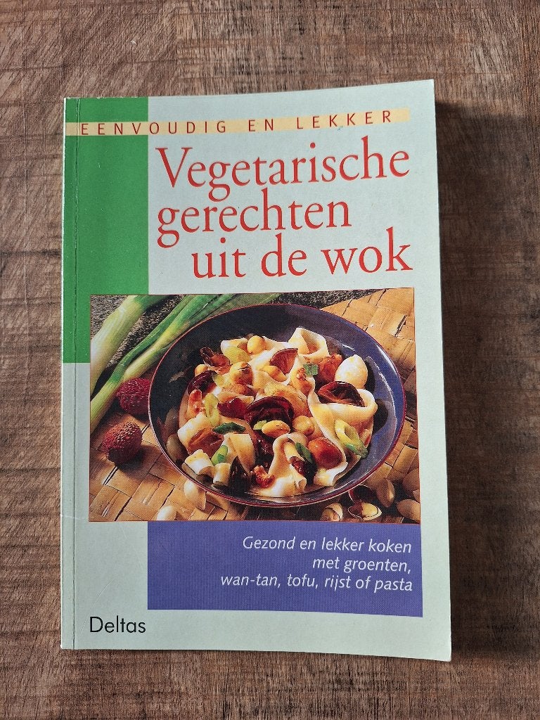 Vegetarische gerechten uit de wok , Angelika Ilies, Vegetarisch, Voorgerechten en Soepen, Ophalen of Verzenden, Zo goed als nieuw