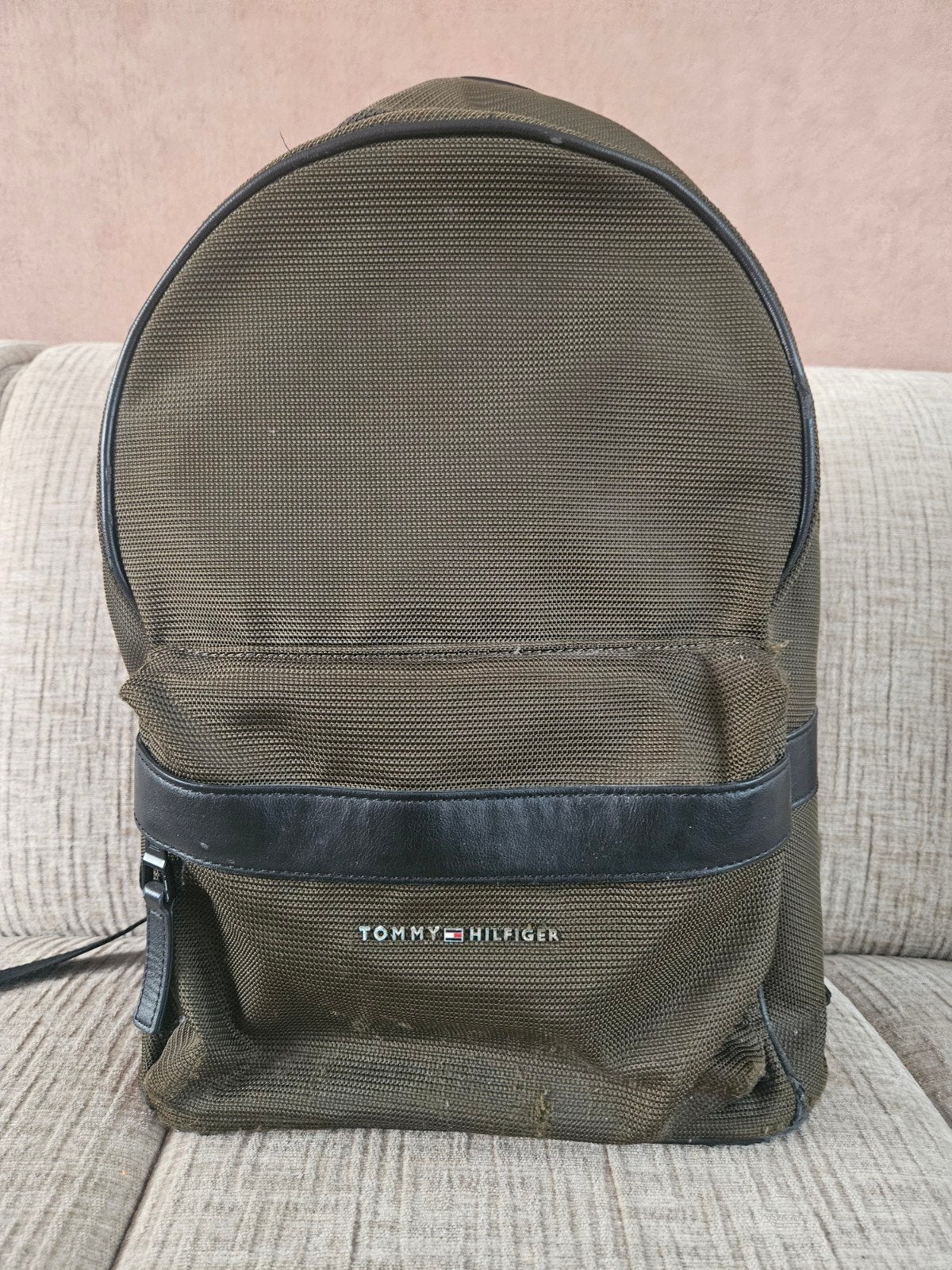 Tommy Hilfiger rugzak, Sieraden, Tassen en Uiterlijk, Tassen | Rugtassen, Overige merken, Gebruikt, Ophalen of Verzenden, Minder dan 25 cm