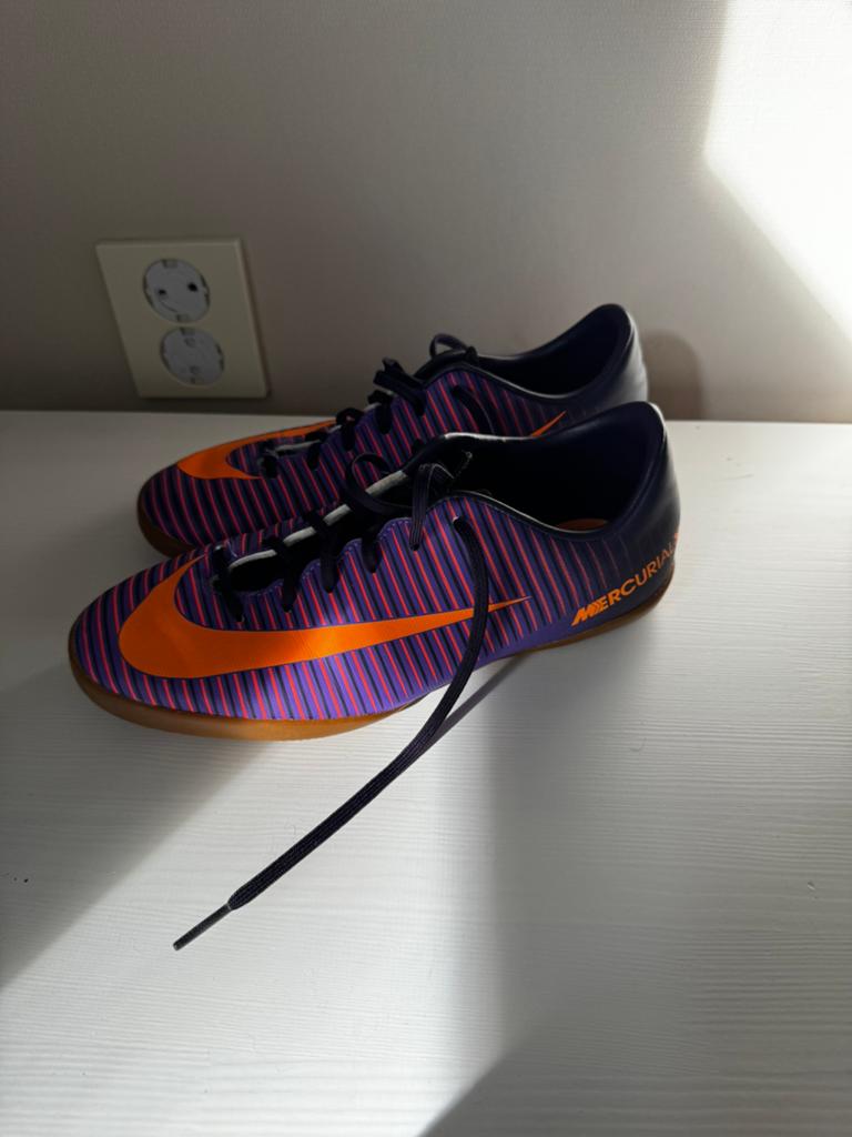 Nike Mercurial Zaalvoetbalschoenen - Maat 38.5, Gebruikt, Maat XS of kleiner, Schoenen, Ophalen of Verzenden