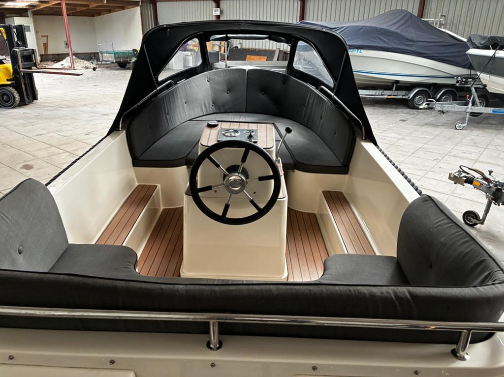 Zeer nette Primeur 570 tender met sole inboord, Watersport en Boten, Sloepen, Tender, Primeur, Bilgepomp, Diesel, Ophalen
