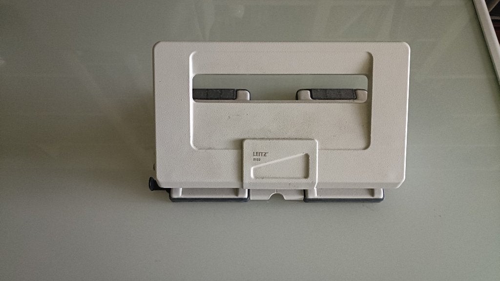 Leitz 5132 4-gaats perforator, Ophalen, Zo goed als nieuw