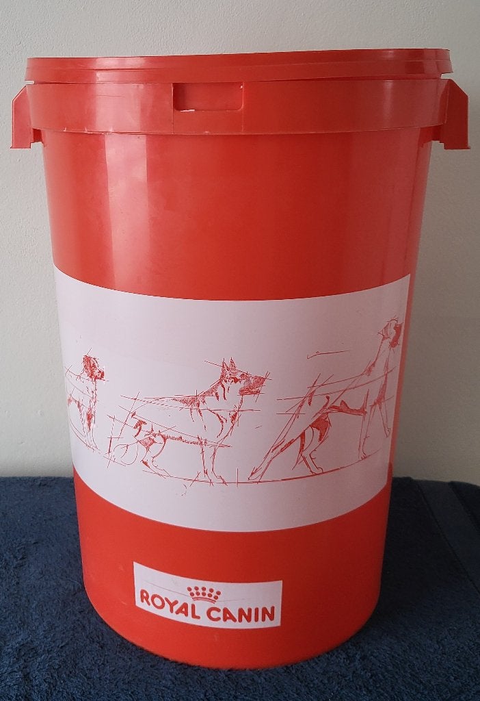 grote kunststof emmer met deksel 50 x 36, Ophalen, Zo goed als nieuw, Kunststof, Met deksel