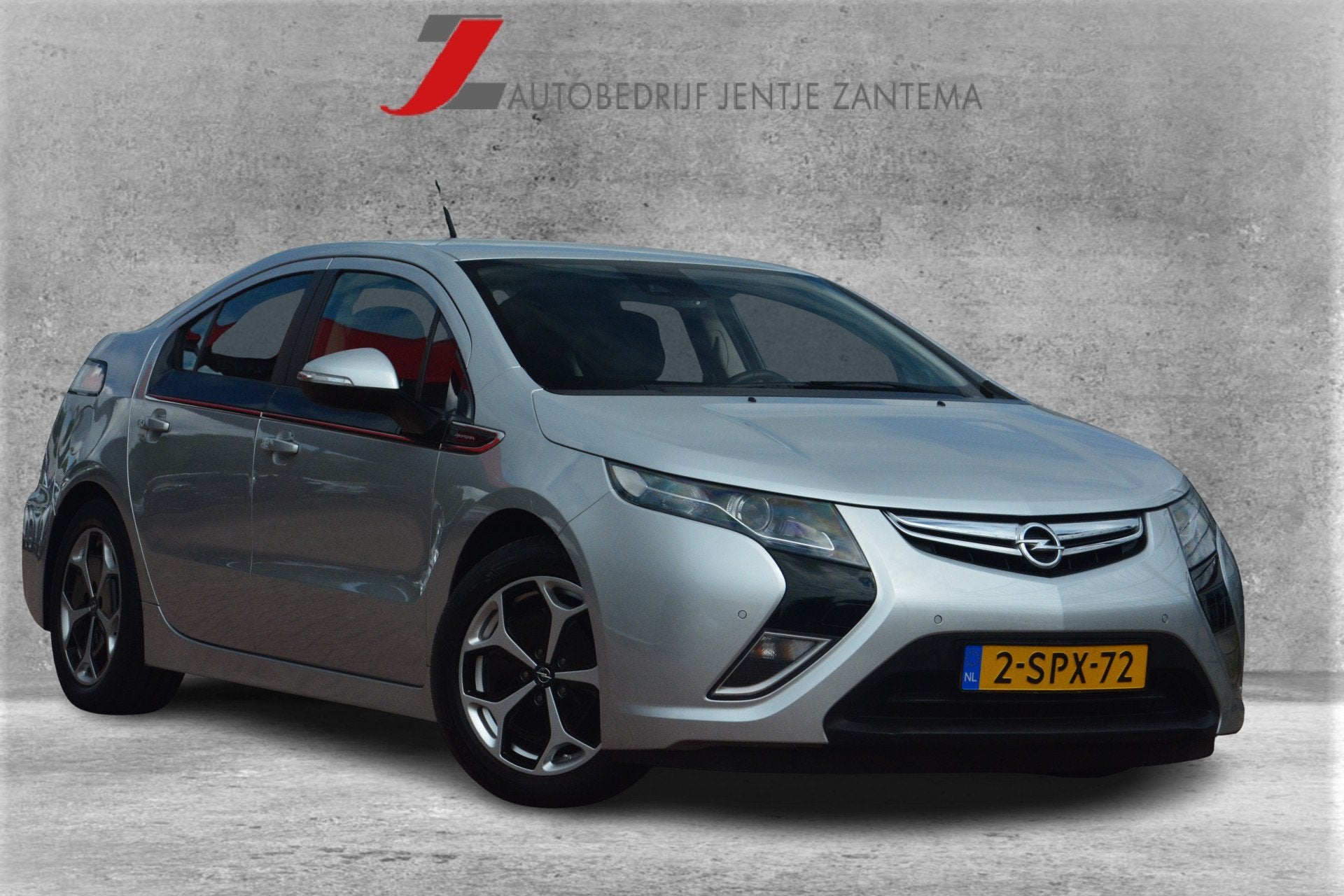 Opel Ampera 1.4 Nederlandse auto 129404 NAP accu is goed act, Euro 5, 1398 cc, 4 cilinders, 4 stoelen