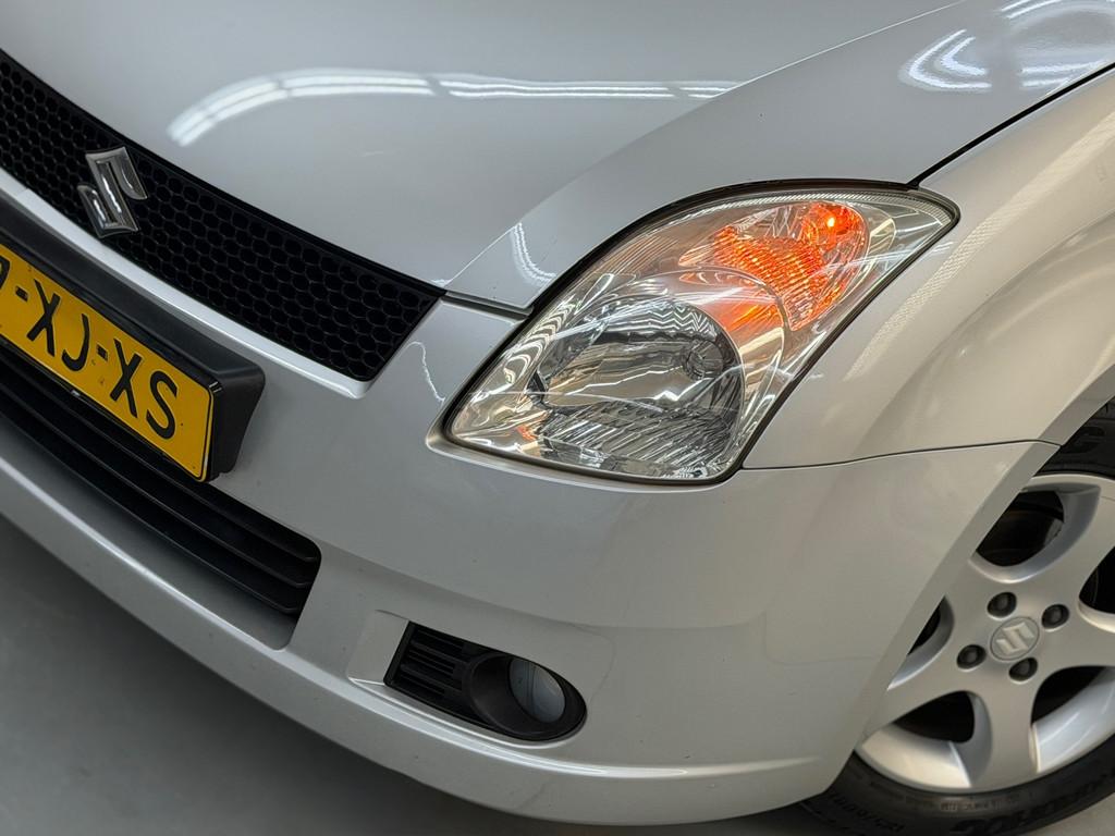 Suzuki Swift 1.3 Shogun 5D Airco Super Nette Auto, Auto's, Suzuki, Voorwielaandrijving, 965 kg, 400 kg, Swift