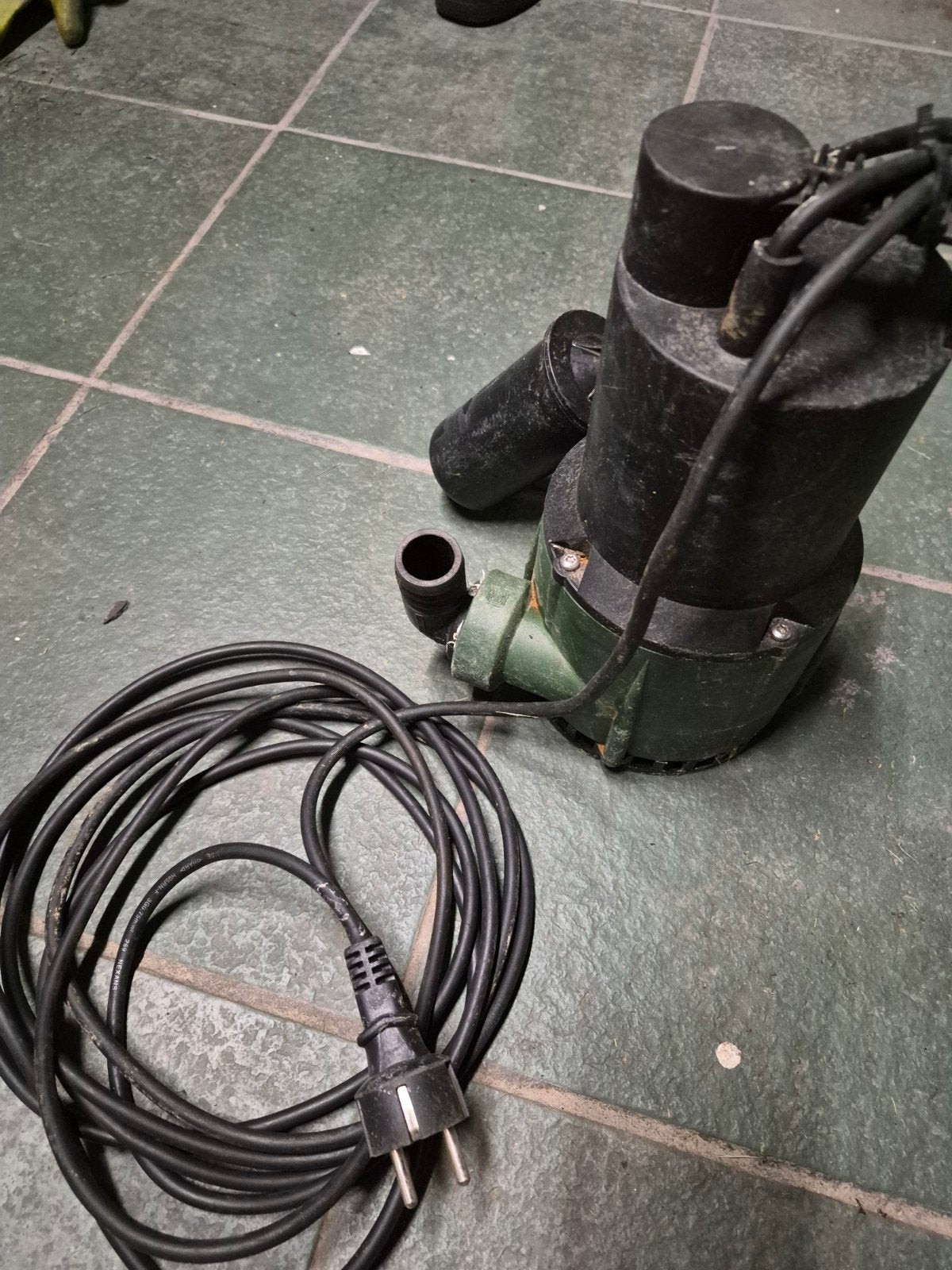 Gebruikte Dompelpomp DAB Nova 300 M-A- Werkt Perfect, Tuin en Terras, Waterpompen, Ophalen, Gebruikt, Elektrisch, Dompelpomp