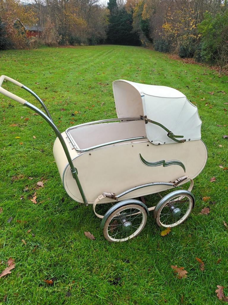 Aparte Vintage Kinderwagen  patria 1940, Ophalen, Gebruikt, Kinderwagen, Overige merken