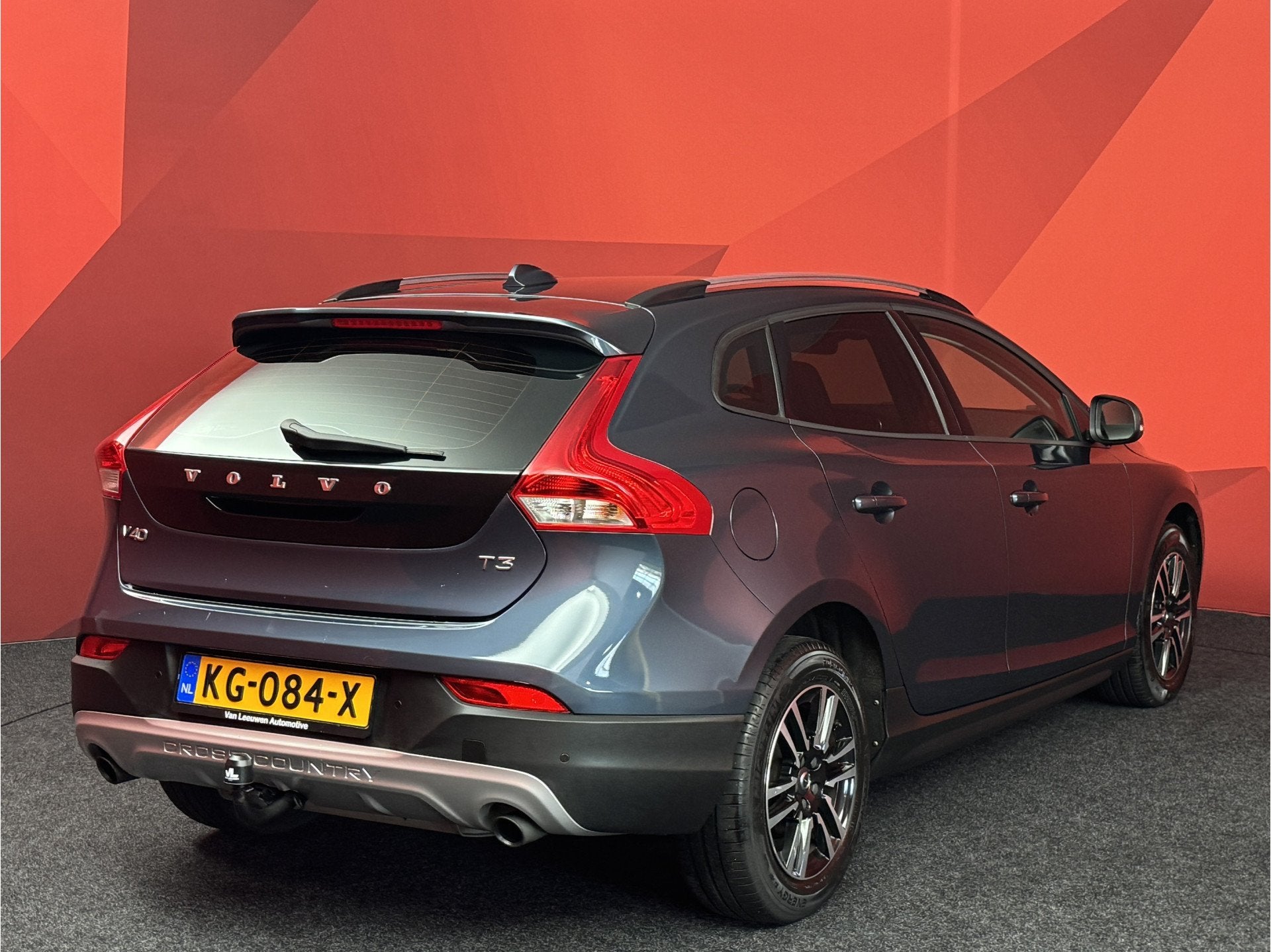 Volvo V40 Cross Country 1.5 T3 Nordic+ | Automaat | Navigati, Auto's, Volvo, Stof, 700 kg, Blauw, Origineel Nederlands