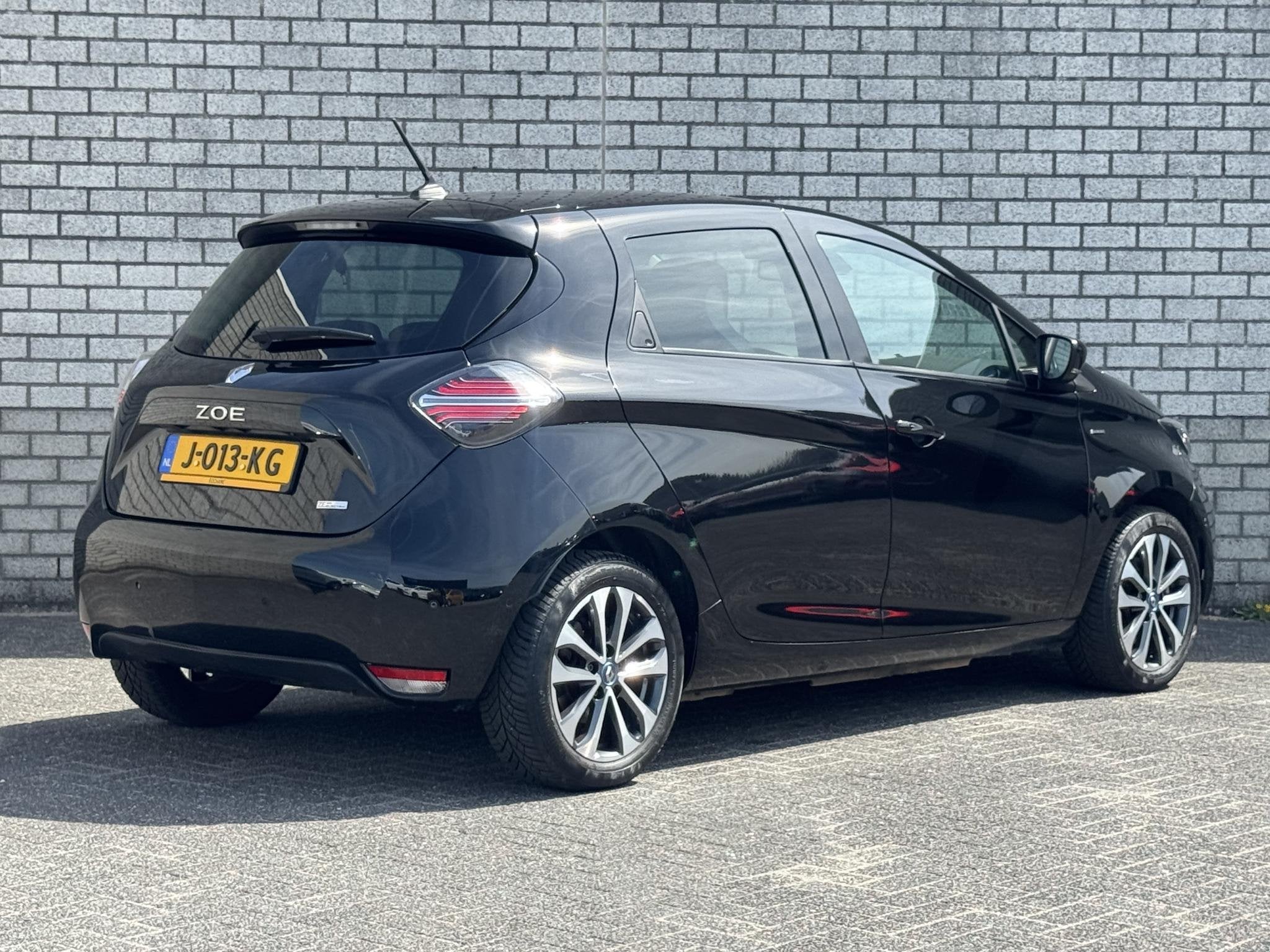 Renault ZOE R135 Edition One 52 kWh | BOSE-Audio | Leder | A, 136 pk, Gebruikt, Huisgarantie, Met garantie (alle)