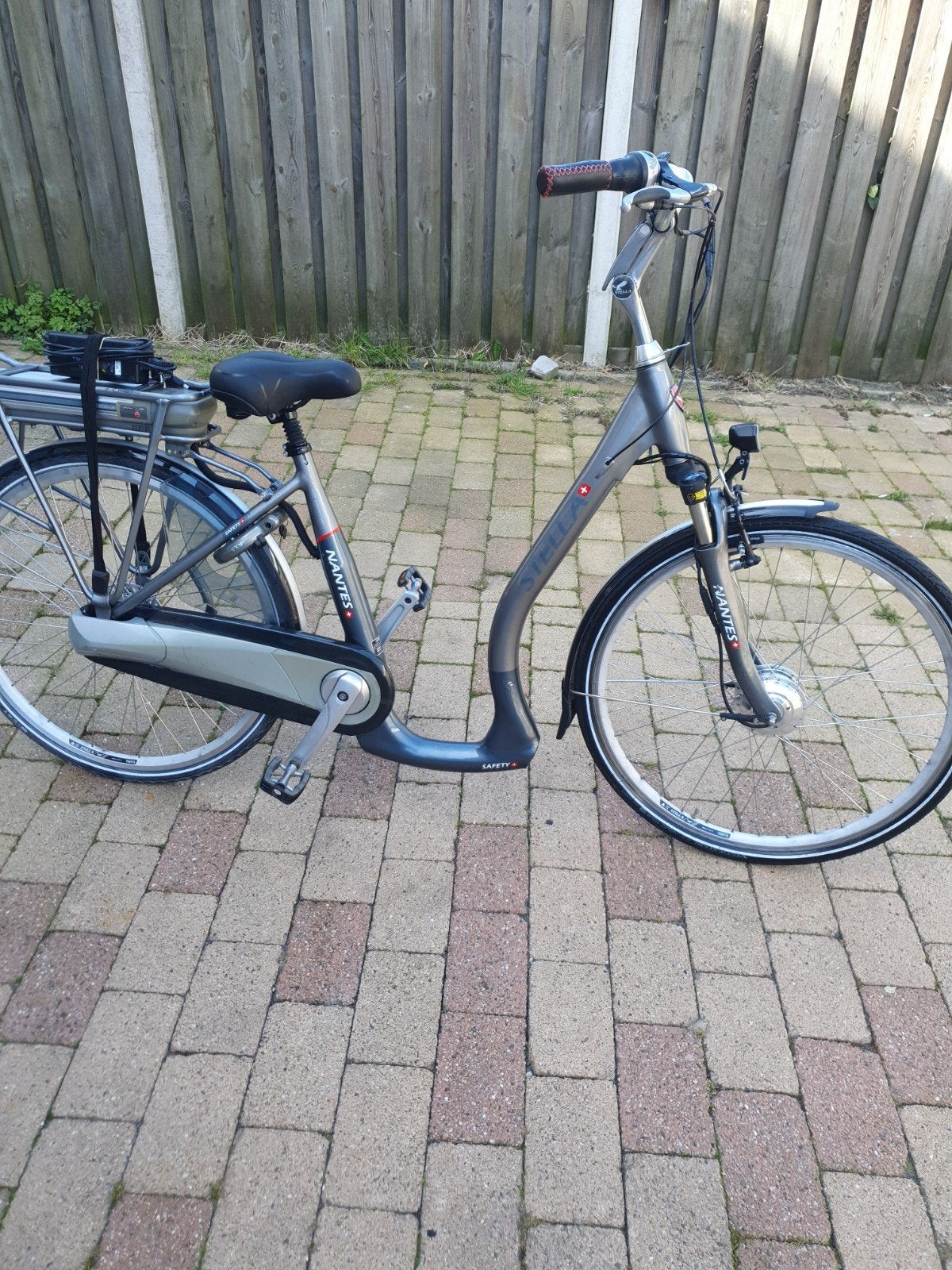 Stella elektrische fiets, 47 tot 51 cm, Ophalen of Verzenden, Zo goed als nieuw, Overige merken