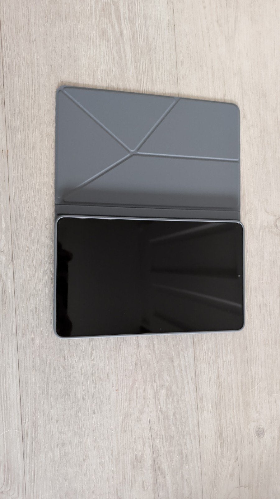 Samsung Galaxy Tab A11 met hoes, 8 inch, Uitbreidbaar geheugen, Zo goed als nieuw, Samsung