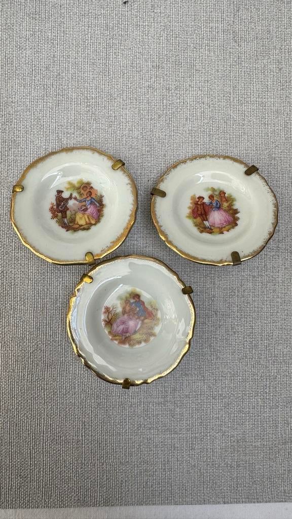 Set van 3 Goudeville Limoges miniatuur bordjes, Ophalen of Verzenden