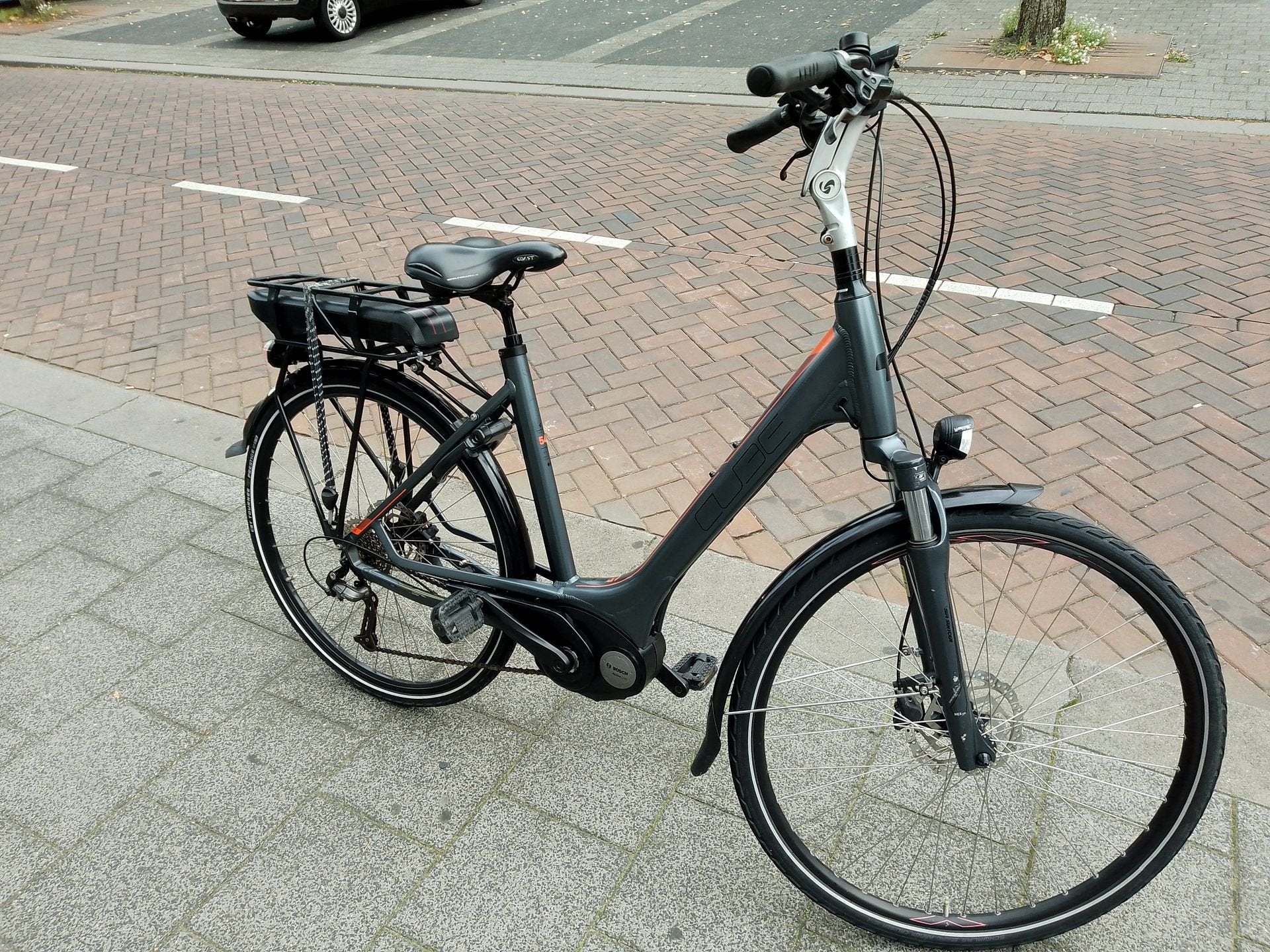 Cube Touring GTS d54 elektrische fiets Bosch middenmotor, Fietsen en Brommers, Gebruikt, -, -, 51 tot 55 cm