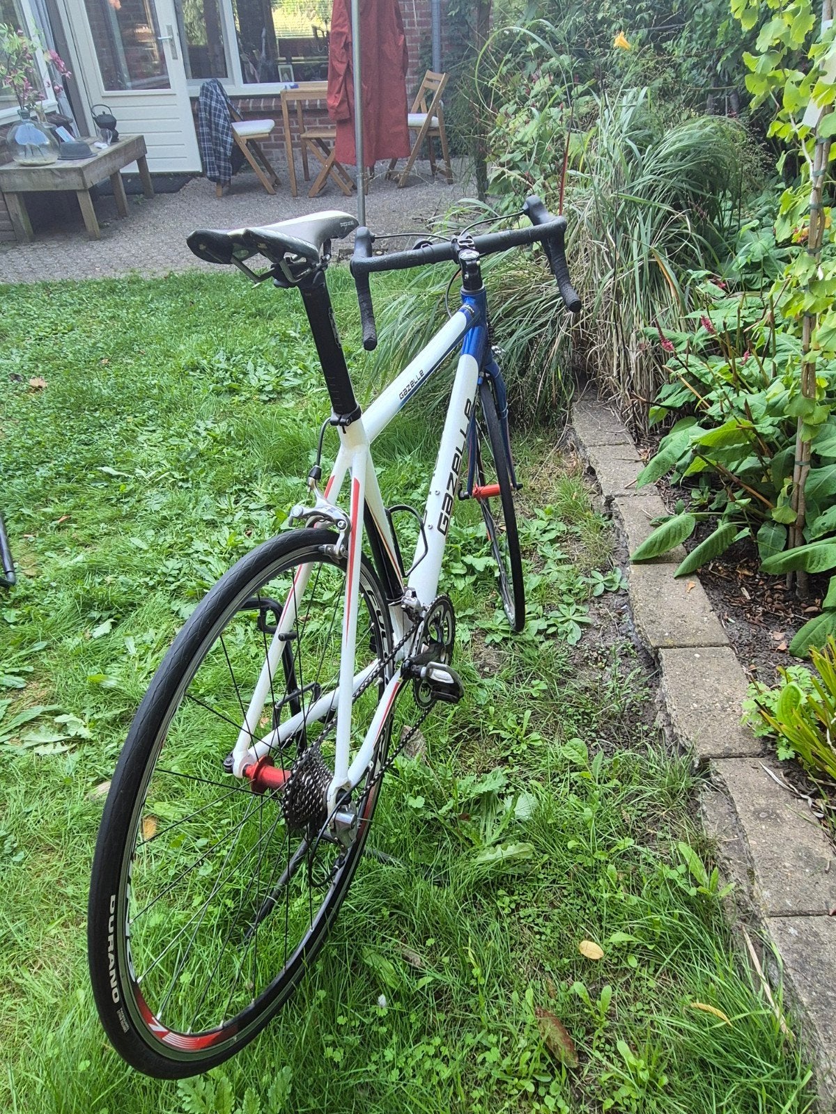Foto 2 van Prima Gazelle racefiets, heel weinig gebruikt!