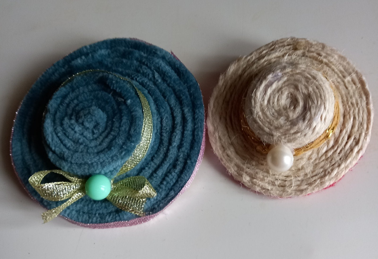Decoratieve Mini Hoedjes - Set van 2, Ophalen of Verzenden, Nieuw