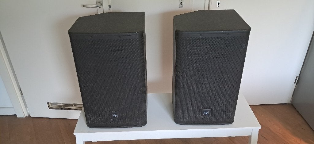 Electro Voice ELX 112 250W Passieve PA Luidsprekers, Overige merken, Gebruikt, Ophalen of Verzenden, 120 watt of meer