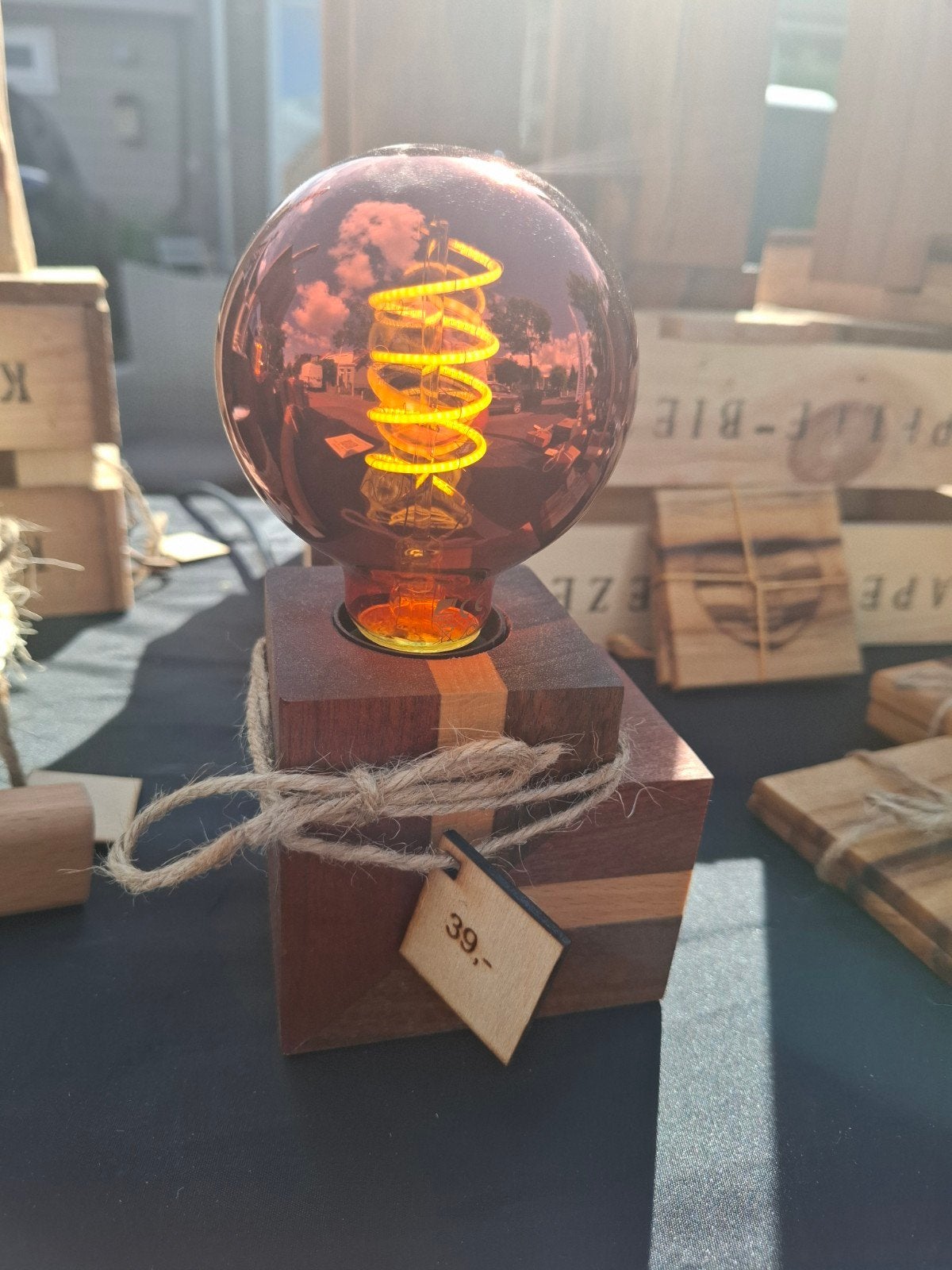 Handgemaakte Houten Tafellamp – Walnoot, Mahonie & Esdoorn, Overige merken, Nieuw, Sfeerlamp, Met stekker