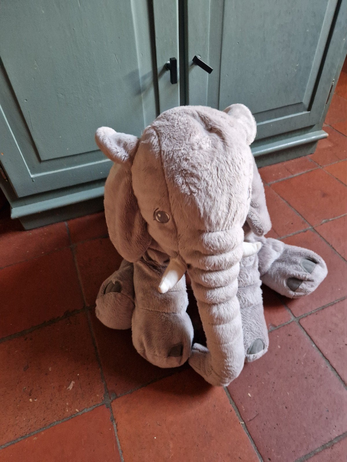 IKEA GROTE PLUCHE OLIFANT, Kinderen en Baby's, Speelgoed | Knuffels en Pluche, Ophalen of Verzenden, Olifant