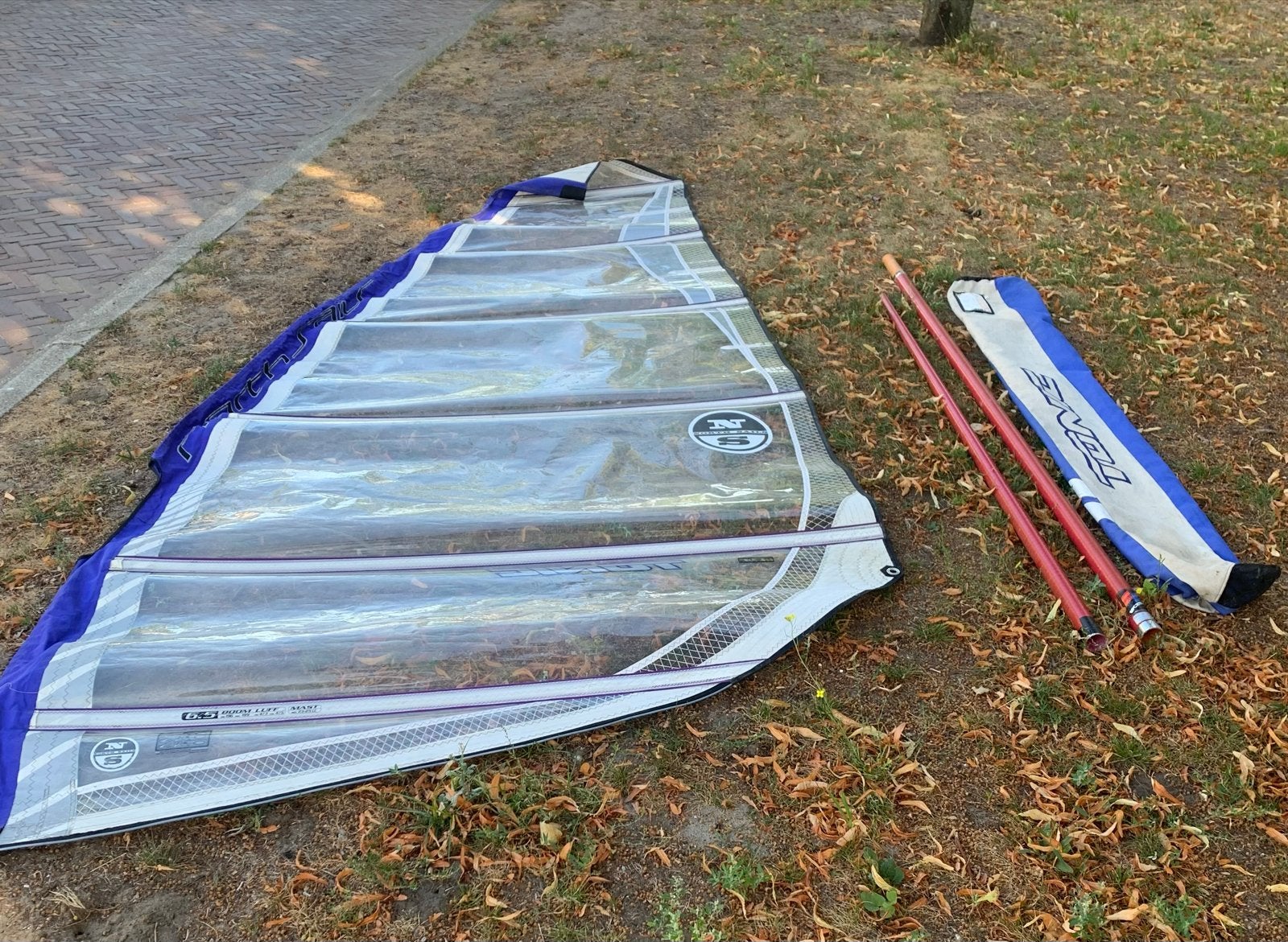 North Sails 6.5m windsurfzeil incl. 4.6m mast en zeilhoes., Ophalen, Met mast, Gebruikt, 6.5 m² tot 8 m²
