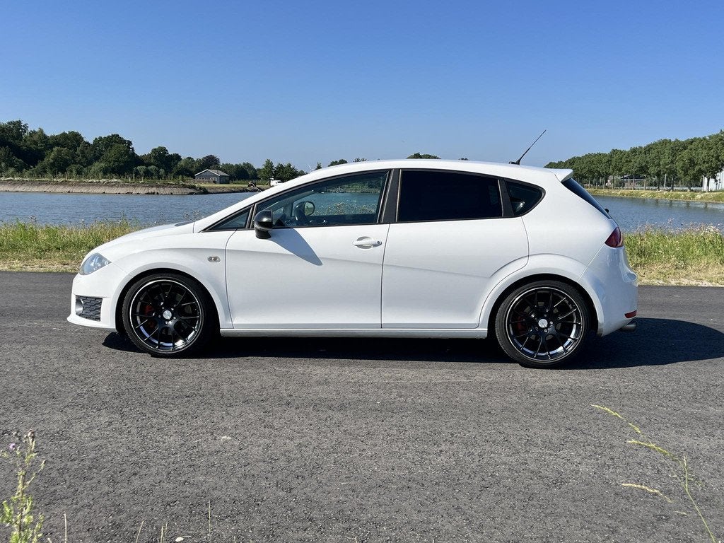 SEAT Leon 2.0 TFSI FR Clima, cruise, stoelverwarming, navi,, Auto's, Seat, Euro 5, Gebruikt, Zwart, 4 cilinders