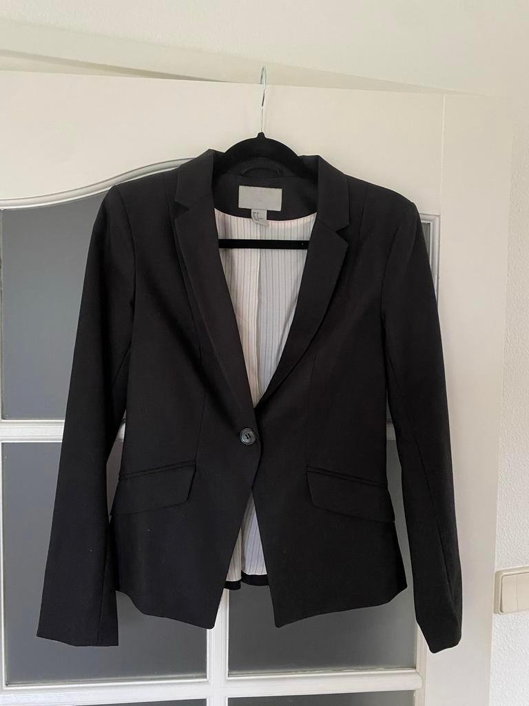 H&M Blazer zwart, maat 36, Zwart, Ophalen of Verzenden, Zo goed als nieuw, Jasje