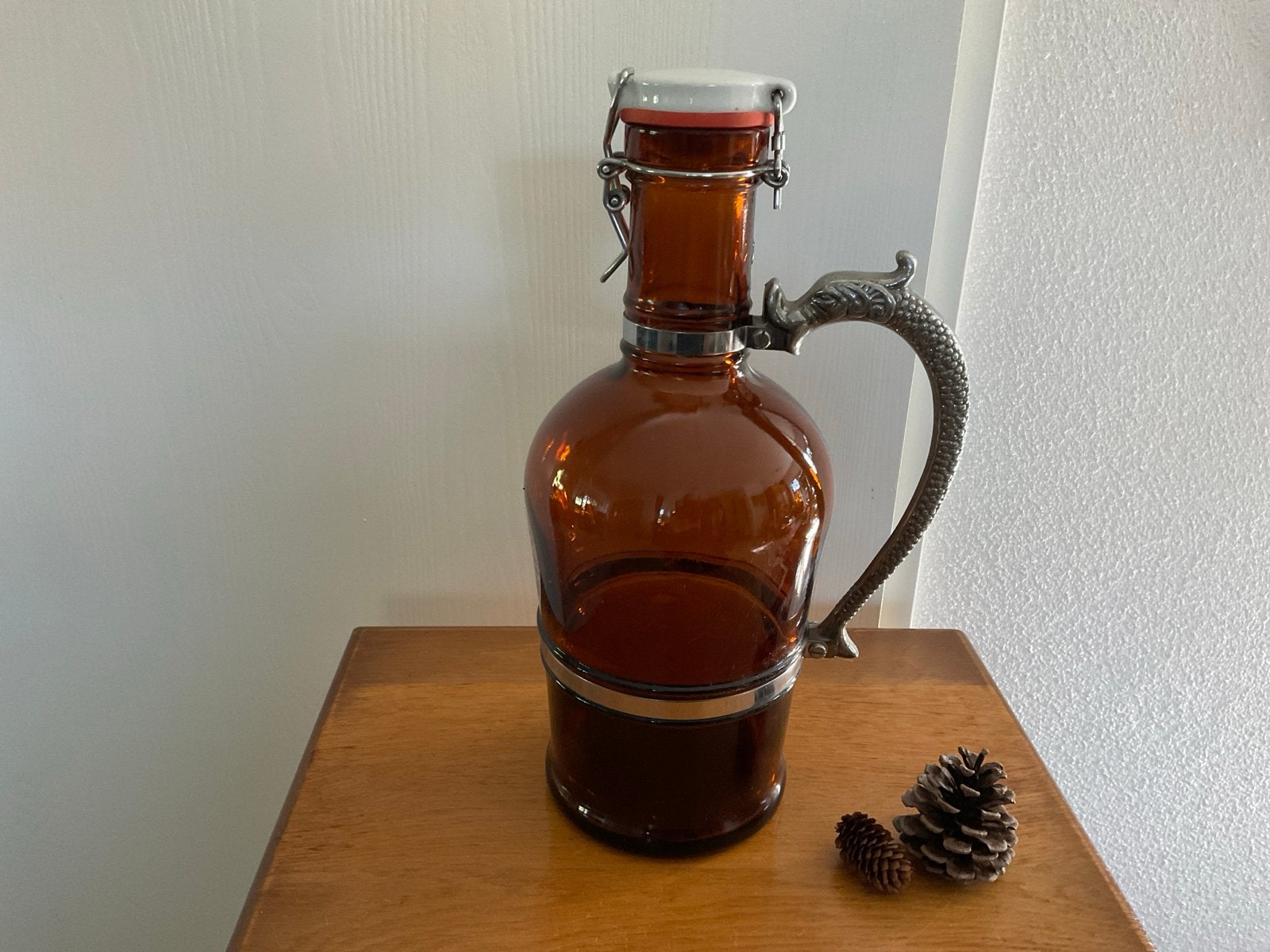 Vintage Monheimer Krausen-Pils fles met drakenhandvat, Ophalen