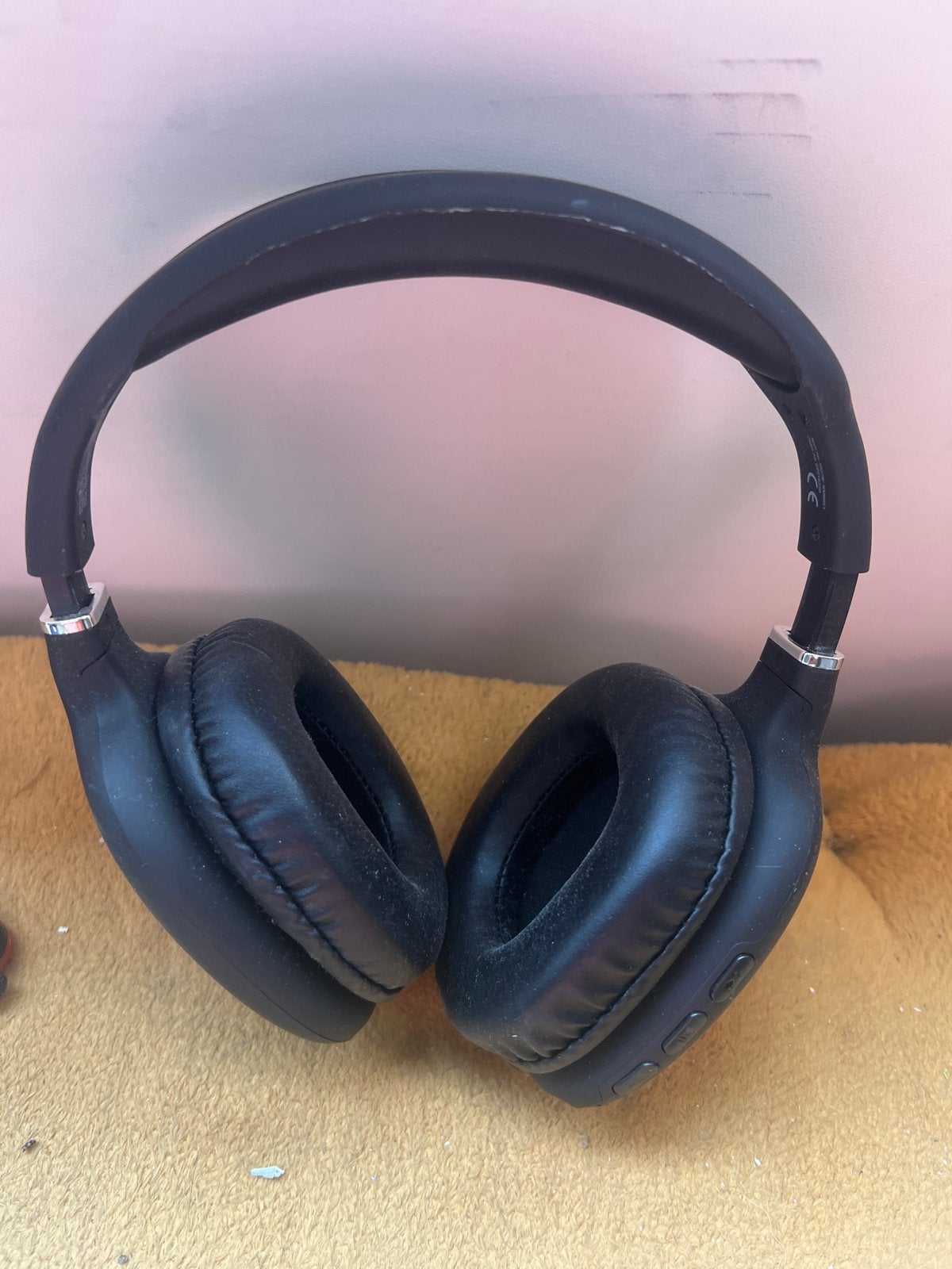 Roseland Draadloze Bluetooth Hoofdtelefoon - Zwart, Ophalen of Verzenden, Zo goed als nieuw, Overige merken, Draadloos