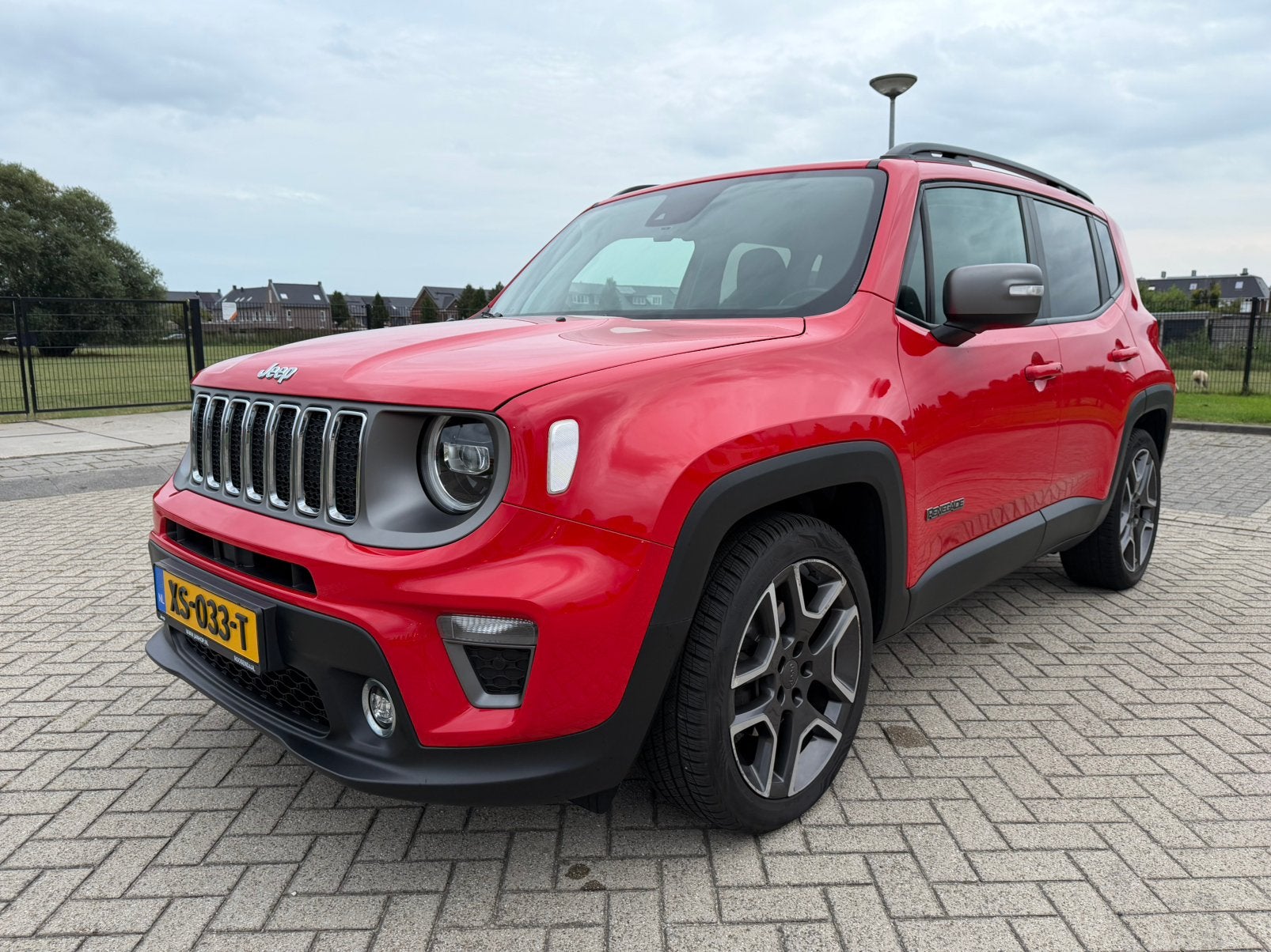 Jeep Renegade 1.3Turbo Limited 2019 | 1e Eigenaar | Automaat, Auto's, Dealer onderhouden, 4 cilinders, Leder en Stof, Parkeerassistent