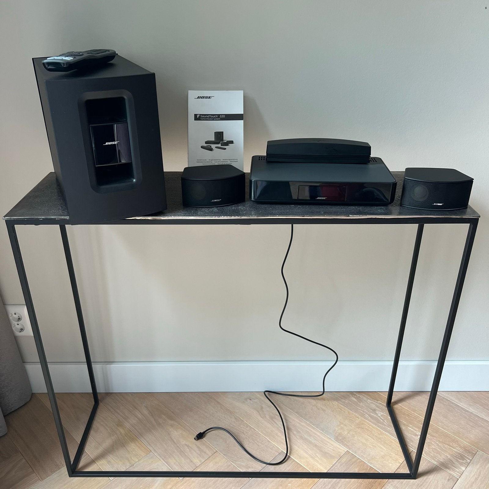 Bose SoundTouch 220 Home Theater System, 2.1-systeem, 70 watt of meer, Zo goed als nieuw, Overige spelers