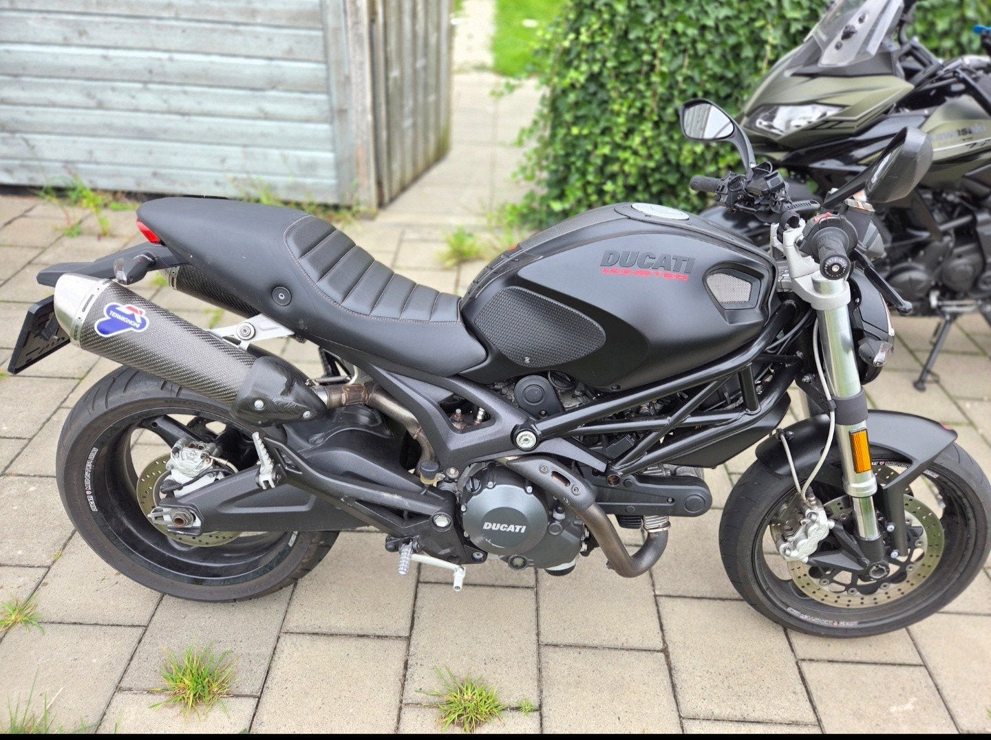 Ducati Monster 696 - Sportieve Naked Bike, Motoren, Motoren | Ducati, 2 cilinders, Sportuitlaat, Gebruikt, Particulier