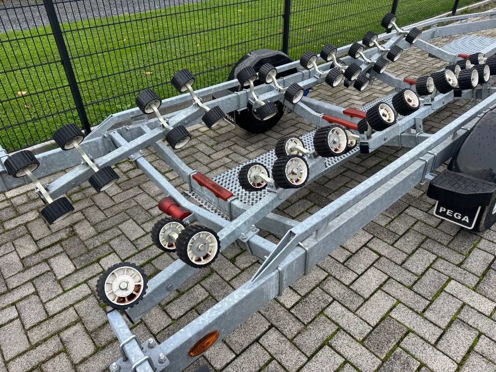 PEGA Multiliner 1500 kg - 2019 - Heel veel rollen, Watersport en Boten, Ophalen, Minder dan 1500 kg, Gebruikt, 6 tot 9 meter