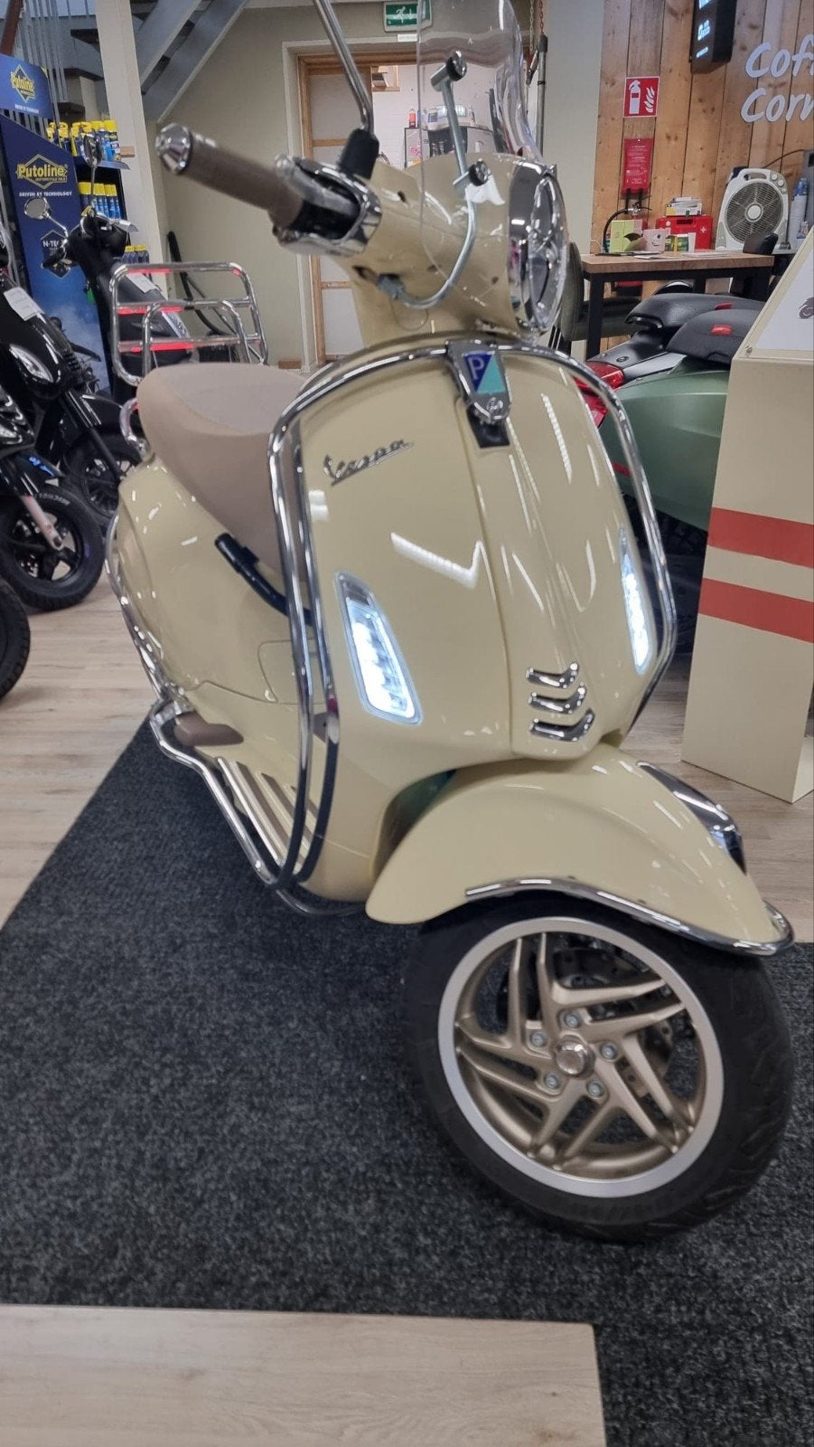 nieuwe en gebruikte scooters, Fietsen en Brommers, Ophalen, Benzine, Overige modellen