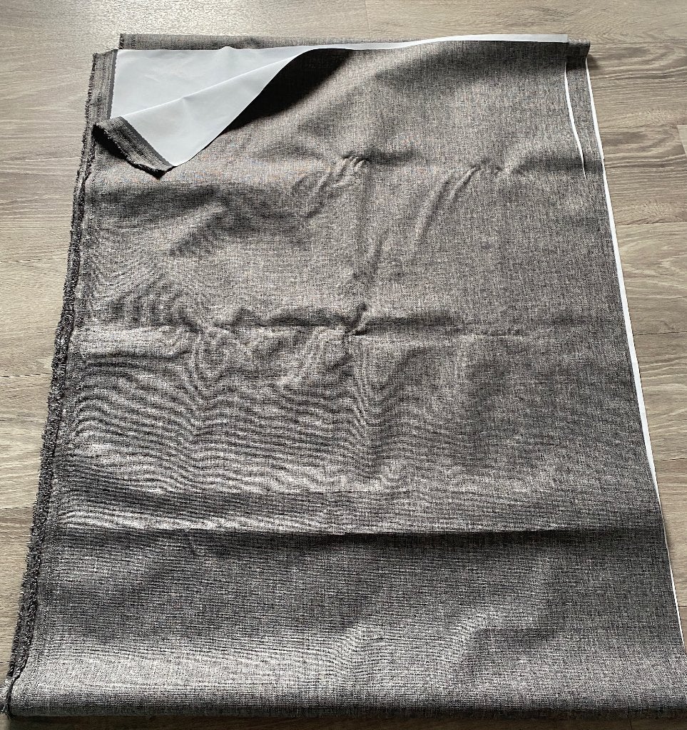 Lap grijze gordijnstof met witte achterkant 78x408 cm, Overige materialen, Ophalen of Verzenden, 30 tot 120 cm, Grijs