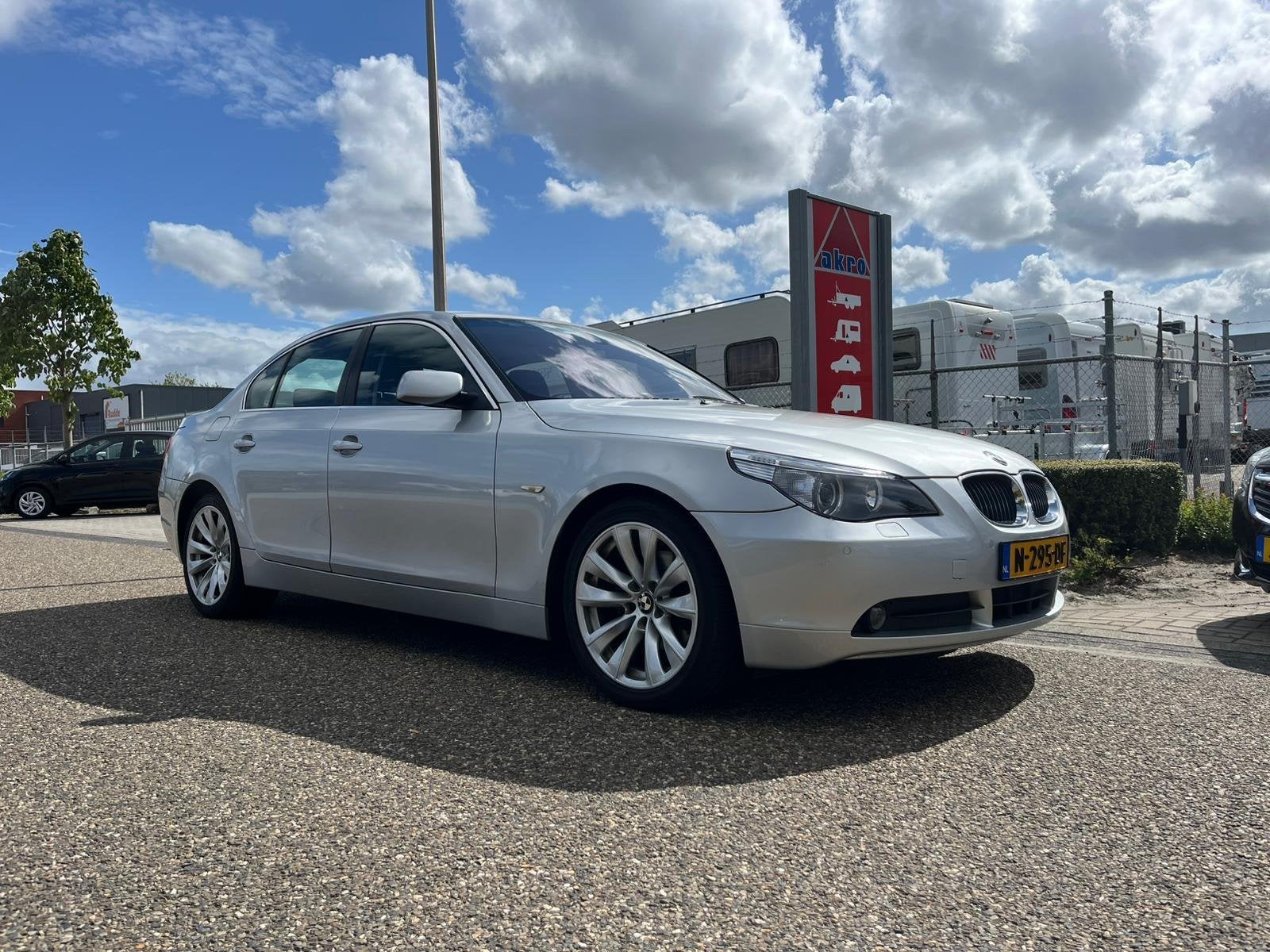 BMW 5-serie 520i | Carplay | Elek. Schuif-/Kanteldak | Xenon, Auto's, 2171 cc, Gebruikt, Automatische klimaatregeling, 11 km/l