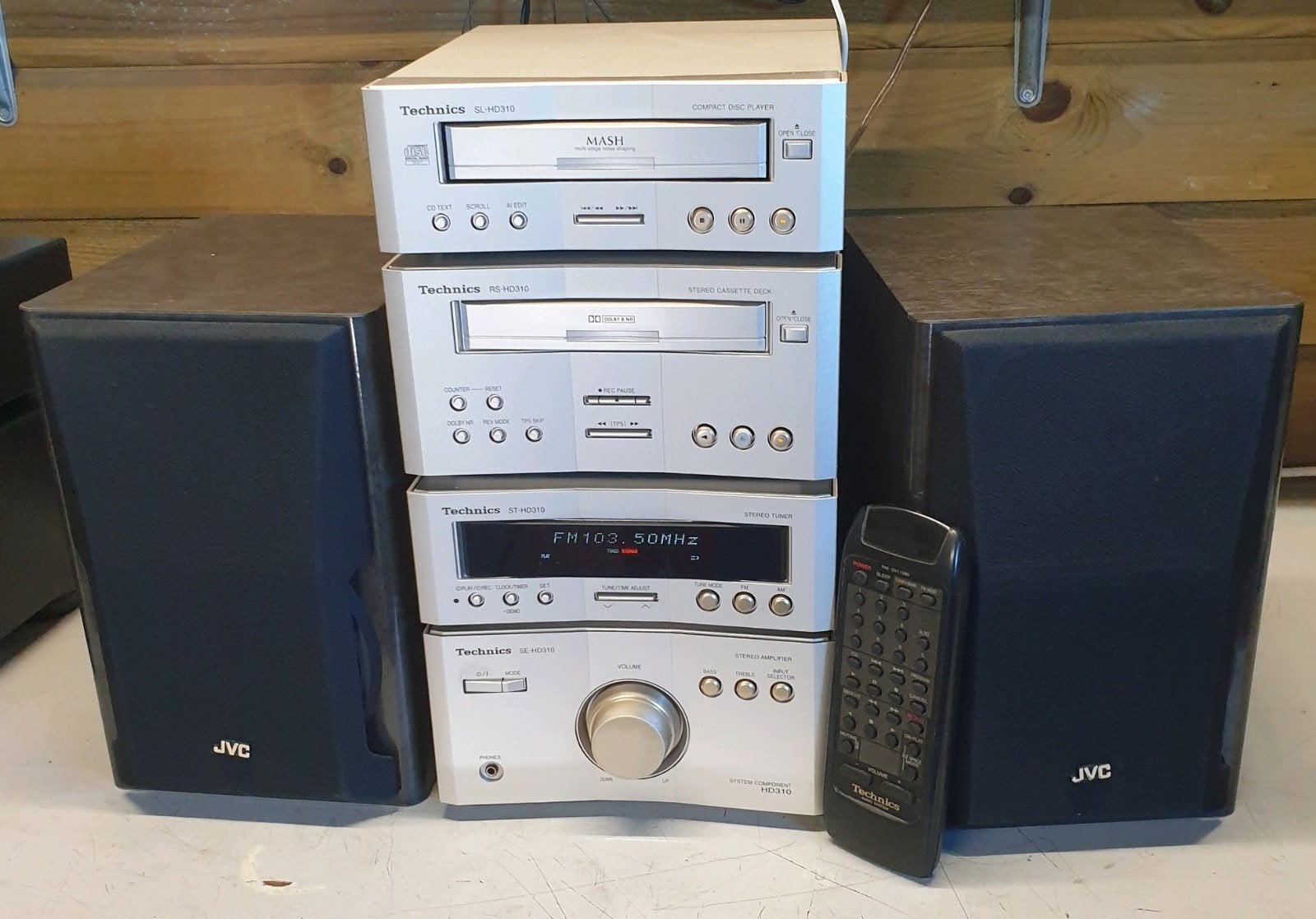 Technics stereo set hd310 + jvc 3weg speakers + remote, Ophalen of Verzenden, Cassettedeck, JVC
