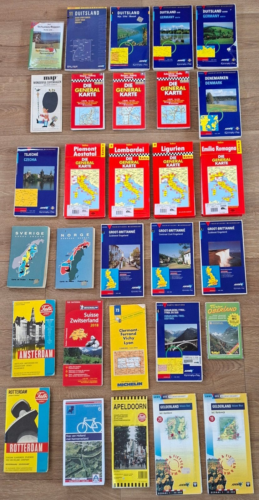 Veel Wegenkaarten Stadsplattegronden Fiets- en Wandelkaarten, Ophalen of Verzenden, 2000 tot heden, Landkaart
