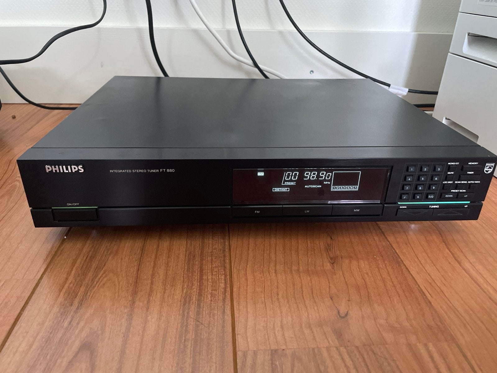 Philips FT 880/00R Geïntegreerde Stereo Tuner, Ophalen of Verzenden, Gebruikt, Analoog