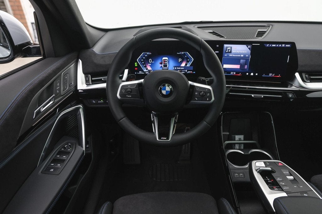 BMW X2 sDrive20i M Sport Automaat / Panoramadak / Sportstoel, Auto's, BMW, X2, 1800 kg, 156 pk, Met garantie (alle)
