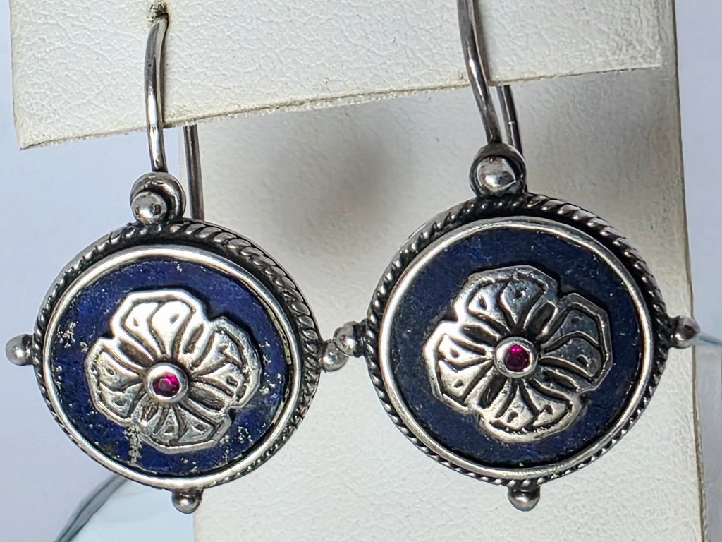 Vintage zilveren oorhangers met lapis lazuli, granaatstenen, Hangers, Blauw, Ophalen of Verzenden, Zo goed als nieuw