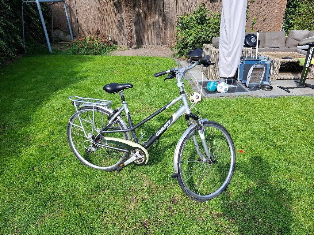 Giant Damesfiets, Ophalen, Velgrem, Versnellingen, Giant