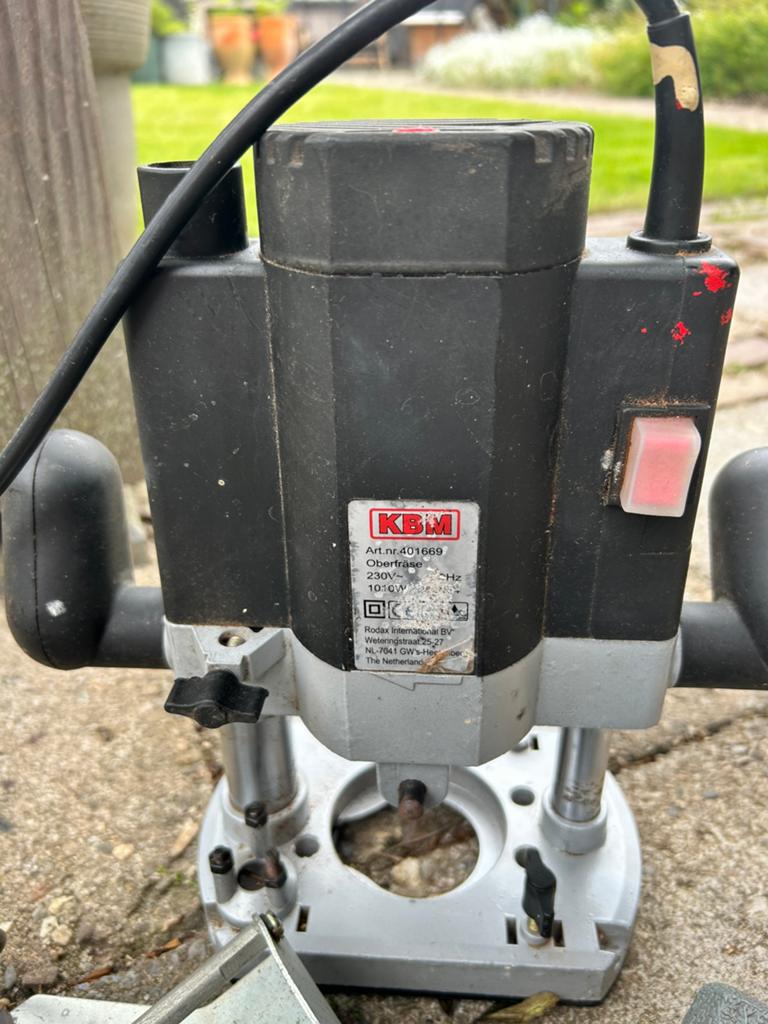 Complete bovenfrees‑set – direct klaar voor gebruik, Doe-het-zelf en Verbouw, Ophalen, Elektrisch, Bovenfrees