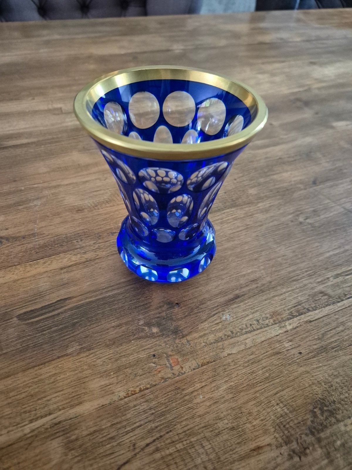 Prachtige kobaltblauwe kristallen vaas met gouden rand, Ophalen of Verzenden